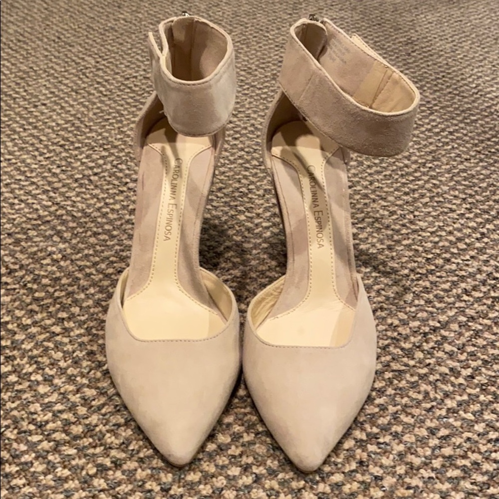 Beige suede Carolinna Espinosa wedges